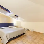 Casa Bello, Familiare Ospitalita Nyaraló